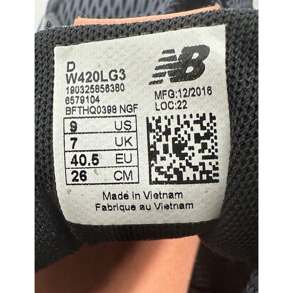 Size 9 - New Balance 420 Black - W420LG3 - Picture 7 of 7